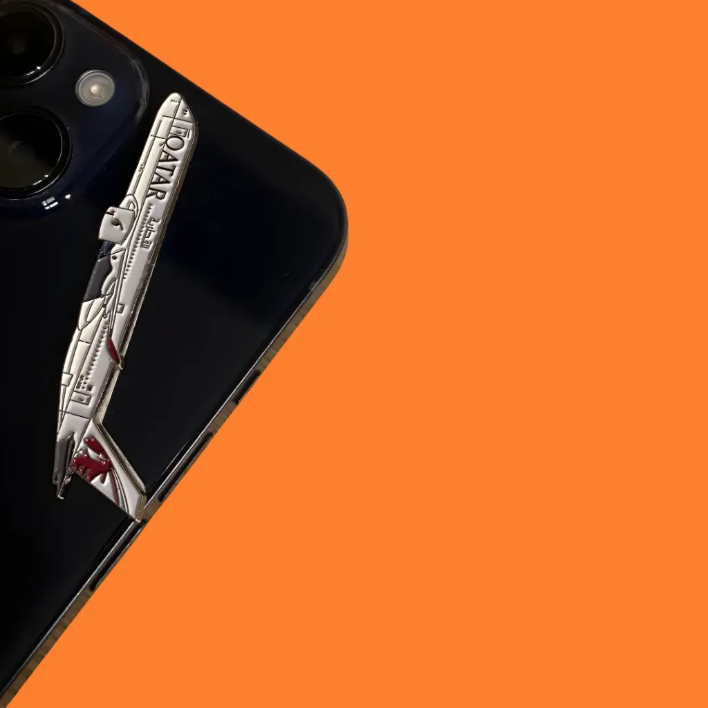 ستيكر معدني طيران قطر