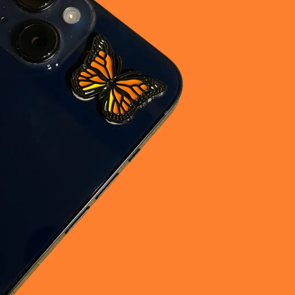 ستيكر معدني فراشة